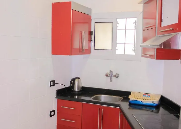 Delta Shine Apartment