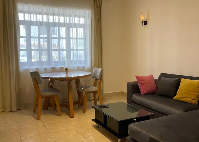 Delta Shine Apartment *